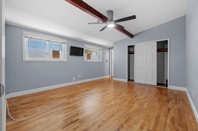 Building Photo - 4160 Yale Ave