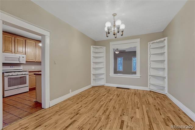 Building Photo - 468 Corona St