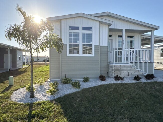Building Photo - 1009 Morgan Jones Dr