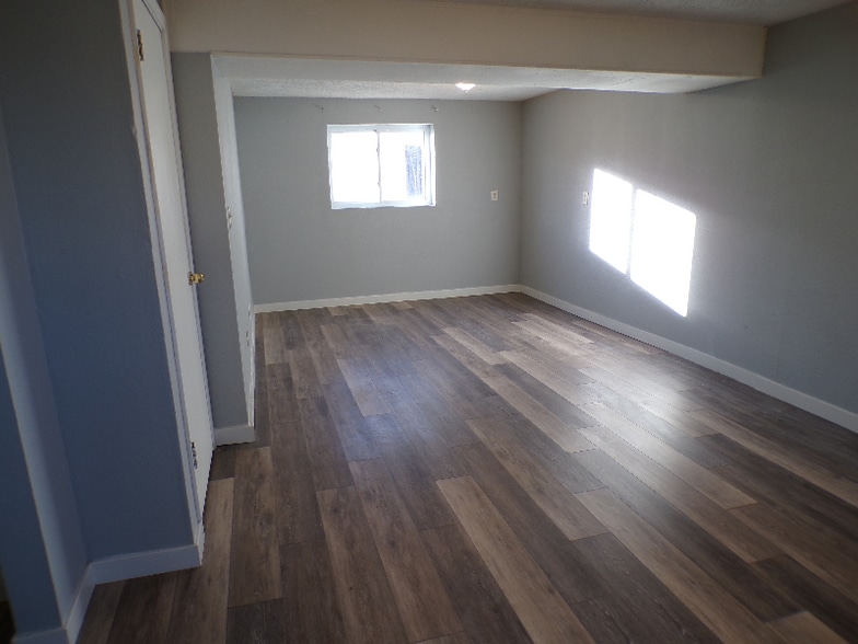 Building Photo - 1308 Hartford St