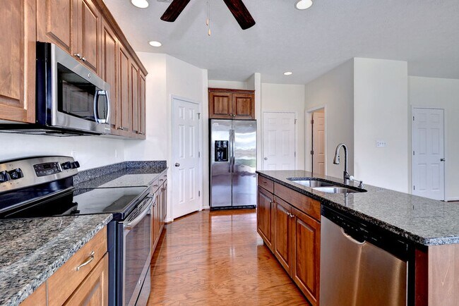 Building Photo - 4688 Yeardley Loop