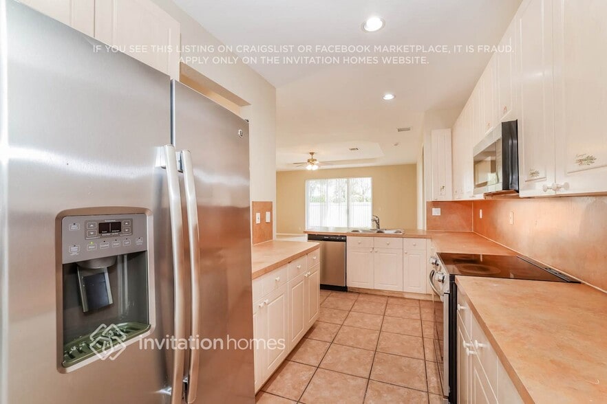 Building Photo - 5229 Sancerre Cir