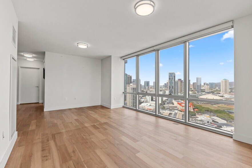 Building Photo - 1189 Waimanu St