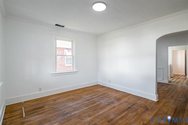 Building Photo - 1401 Byron St