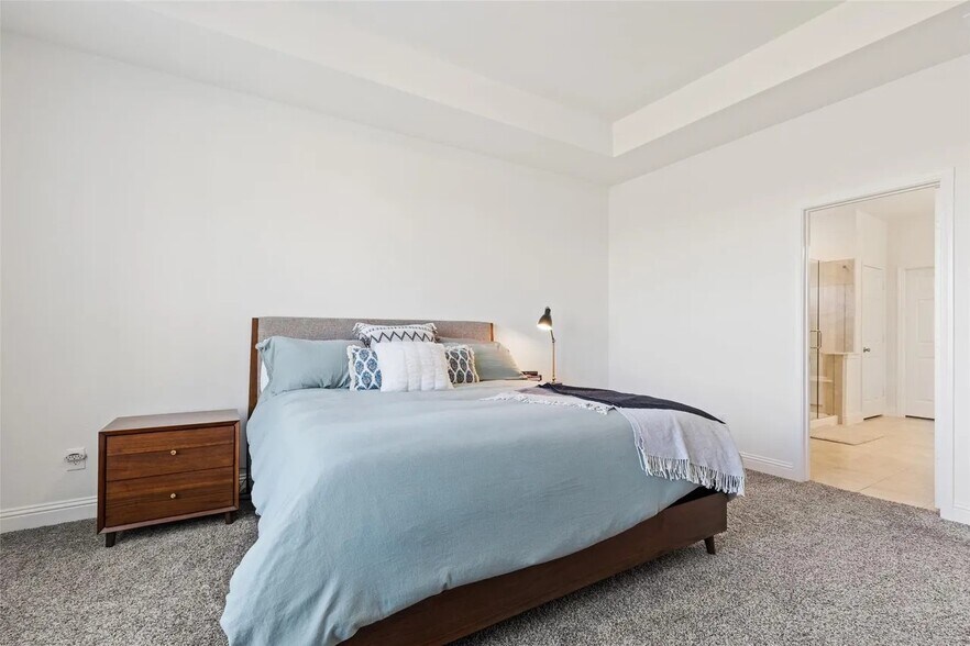 Master Bedroom - 3600 Highland Bayou Dr