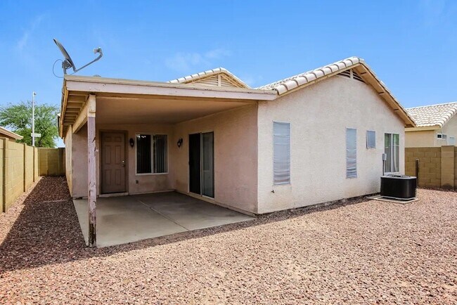 Building Photo - 2047 N 90th Ln