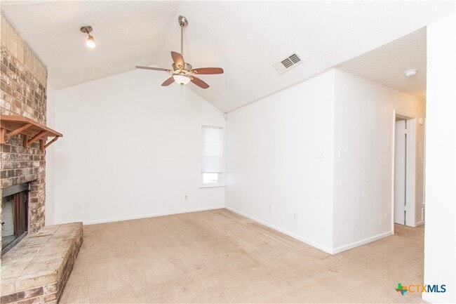 Building Photo - 2608 Tracey Cir