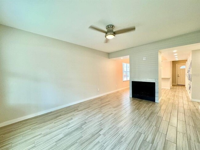 Building Photo - 4811 Bayshore Blvd