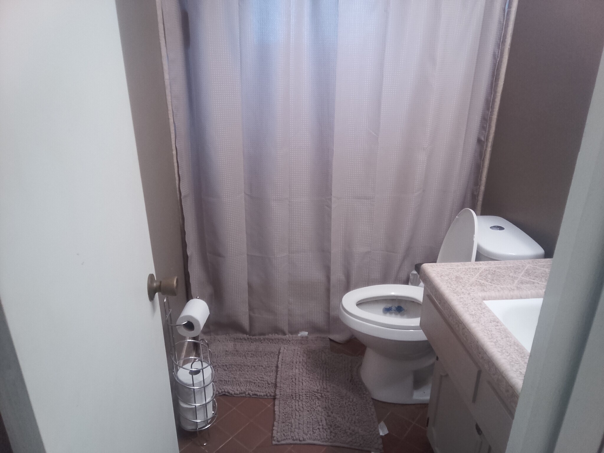 Building Photo - 10208 E 7th St