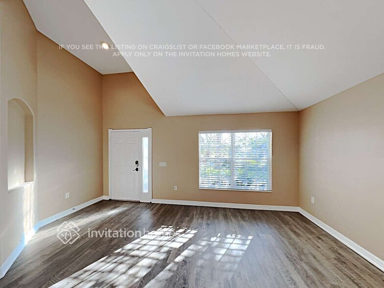 Building Photo - 3572 Siderwheel Dr