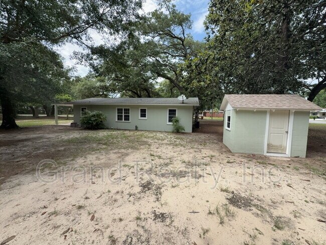 Building Photo - 3693 Scoggins St