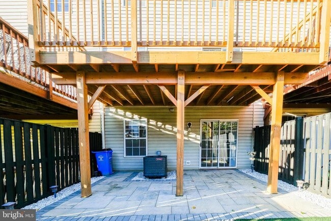 Building Photo - 3317 Hibiscus Ct