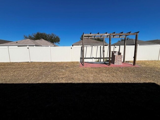 Building Photo - 25195 Lambrusco Loop