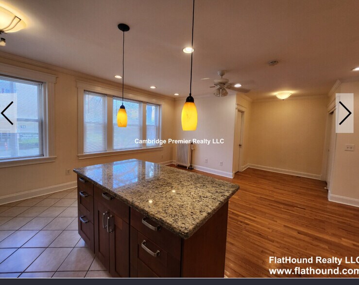 Building Photo - 67 Washington St