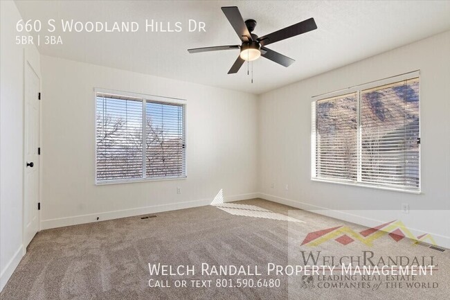 Building Photo - Spacious Single-Family Home in Woodland Hills