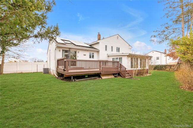 Building Photo - 5 Glenbrook Rd