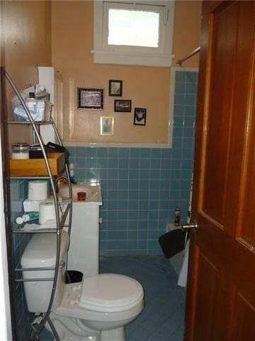 Building Photo - 1564 Annunciation St