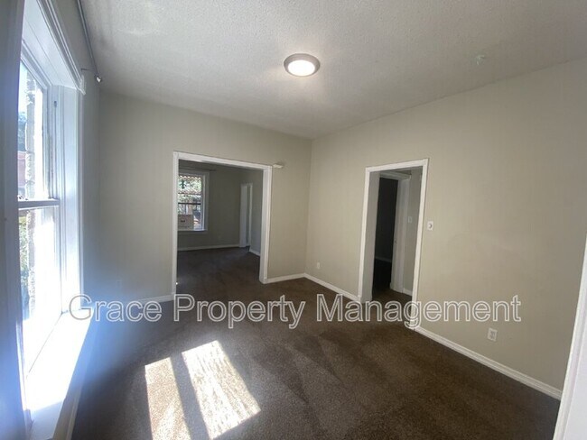 Building Photo - 184 S Emerson St