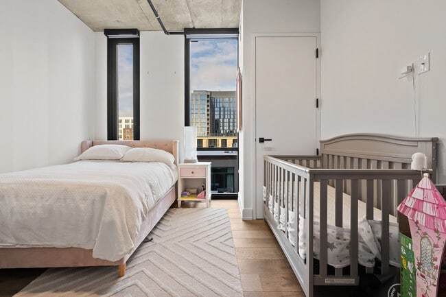 Building Photo - 111 S Peoria St