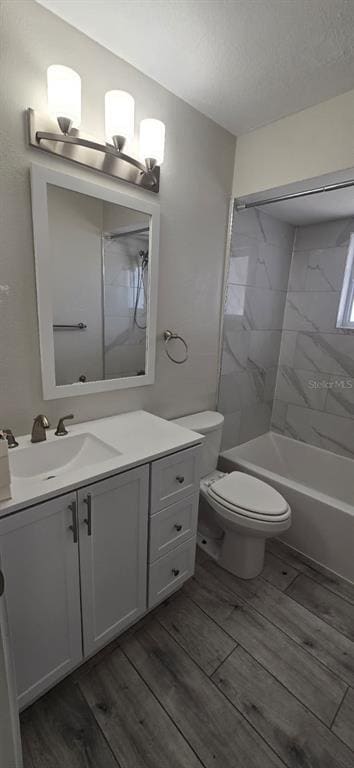 Building Photo - 3722 Rosemary Dr