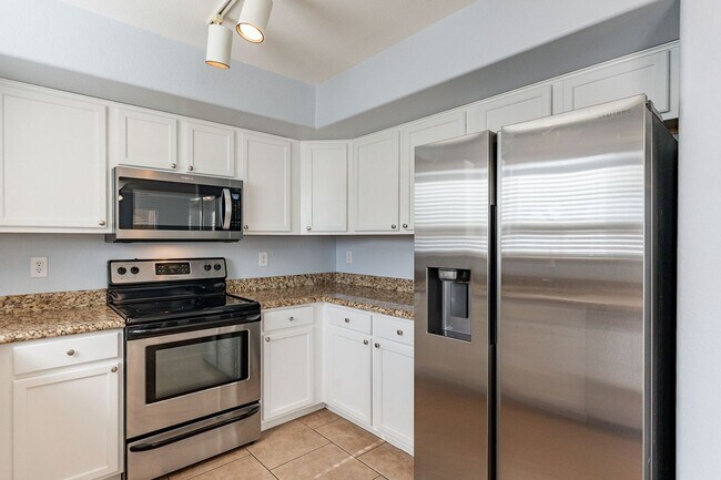 Building Photo - Move In Ready! Four Bedrooms - Close to TSMC