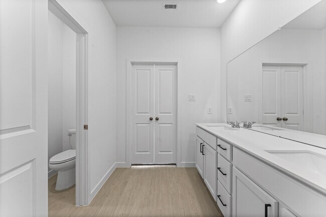Building Photo - 16503 Mesquite Fld Dr