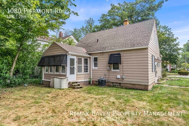 Building Photo - 1080 Piermont Rd