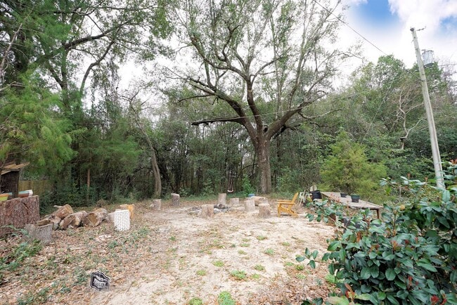 Building Photo - Great Location in Niceville