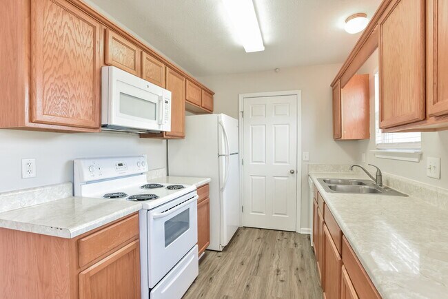 Building Photo - 154 Dreville Dr