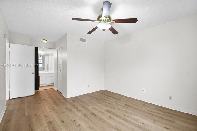 Building Photo - 10501 W Broward Blvd