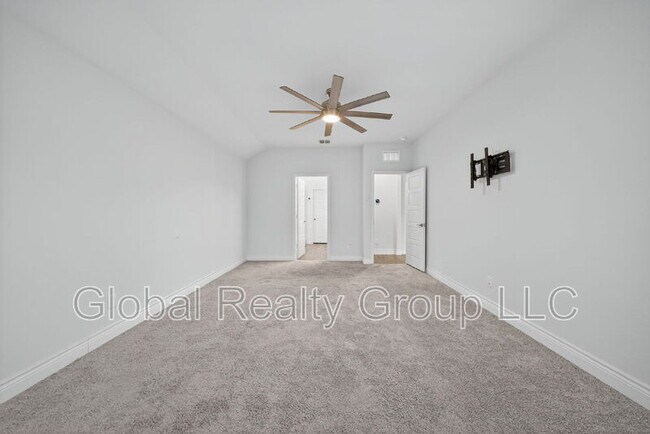 Building Photo - 545 Rosemellow St