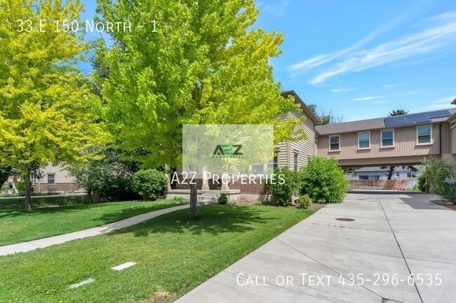 Building Photo - 33 E 150 N