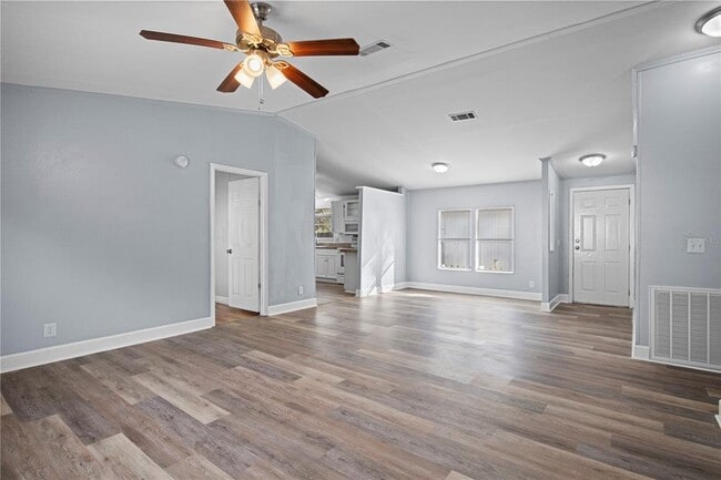 Building Photo - 10522 Bay Hills Cir