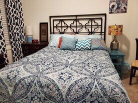 Building Photo - 1038 Grey Flint Pl