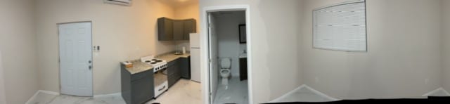 Building Photo - 1020 N 18th Ct