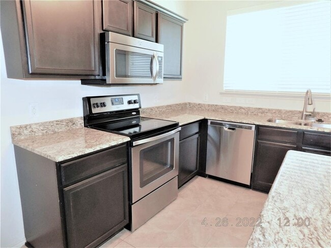 Building Photo - 4622 Cormorant Dr