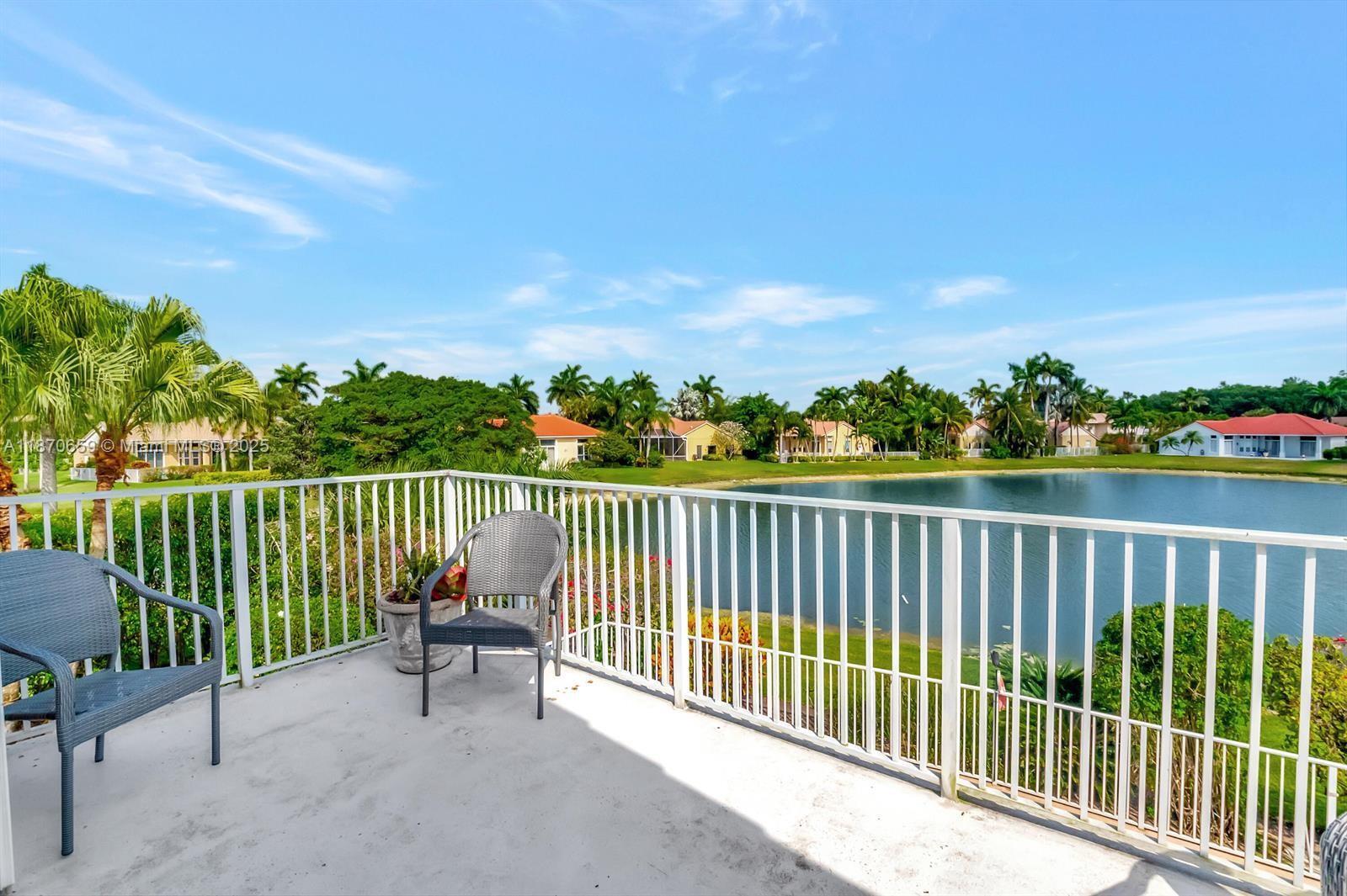 Building Photo - 19314 King Palm Ct