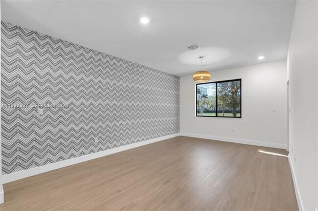 Building Photo - 8363 NW 41st St