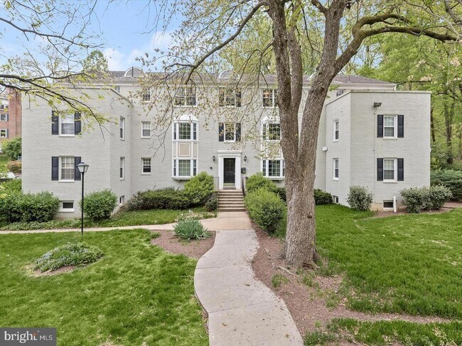 Building Photo - 706 S Arlington Mill Dr