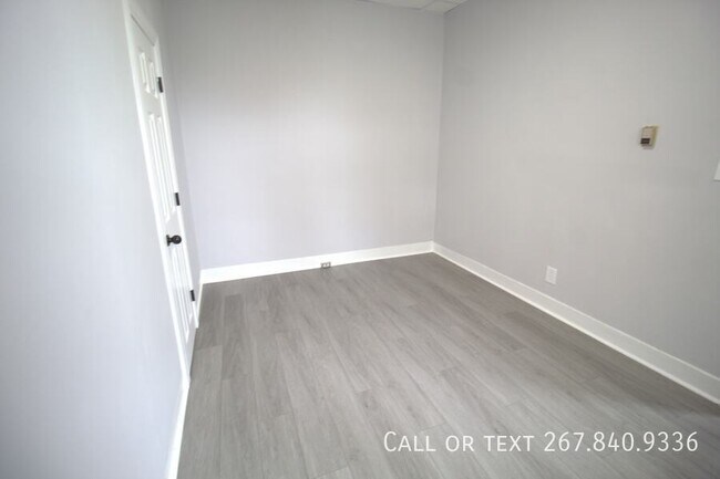 Building Photo - 1682 Harrison St