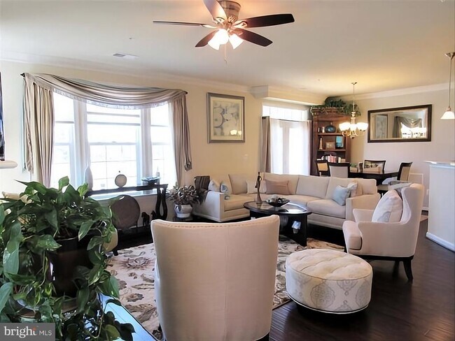 Building Photo - 42581 Sunset Ridge Square