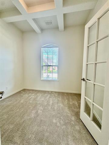 Building Photo - 914 Cougar Dr
