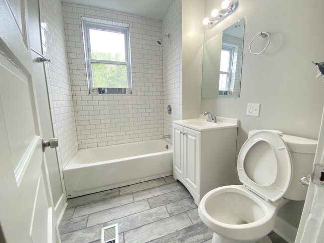 Newly remodeled bathroom. - 3842 W Division St