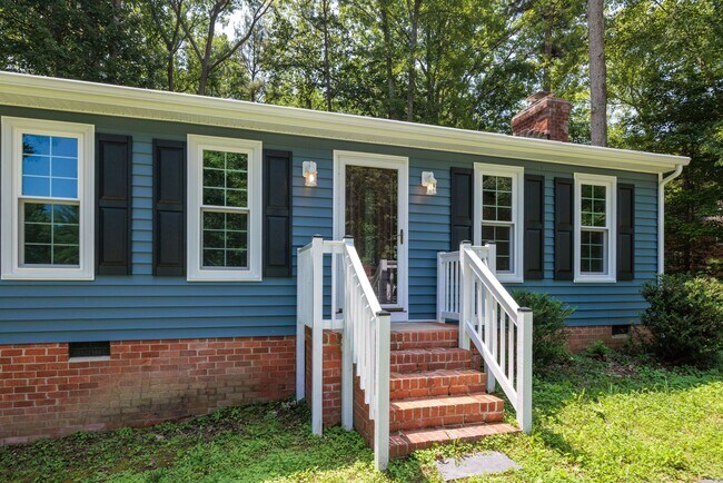 Building Photo - 3 Bedroom Home in Chesterfield County ***Available August 2026**