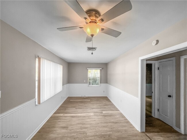 Building Photo - 1918 Grace Ave