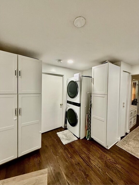 Building Photo - 106 Bay