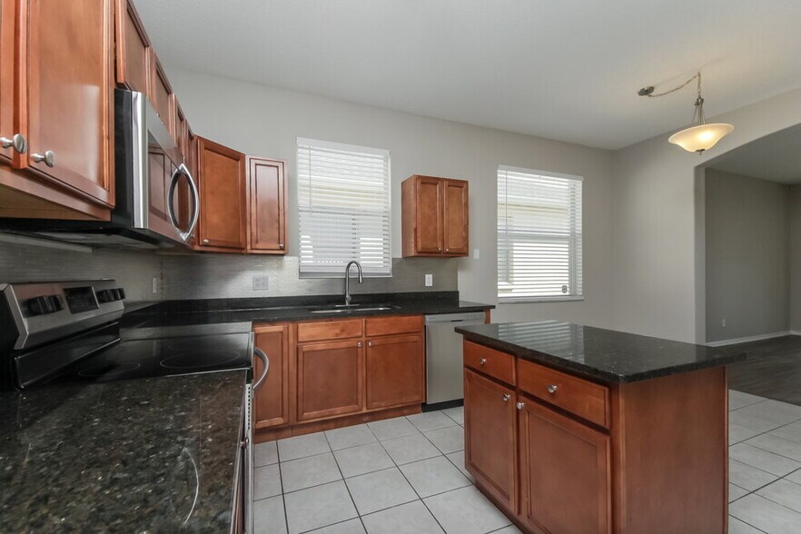 Building Photo - 2187 Mallard Creek Cir