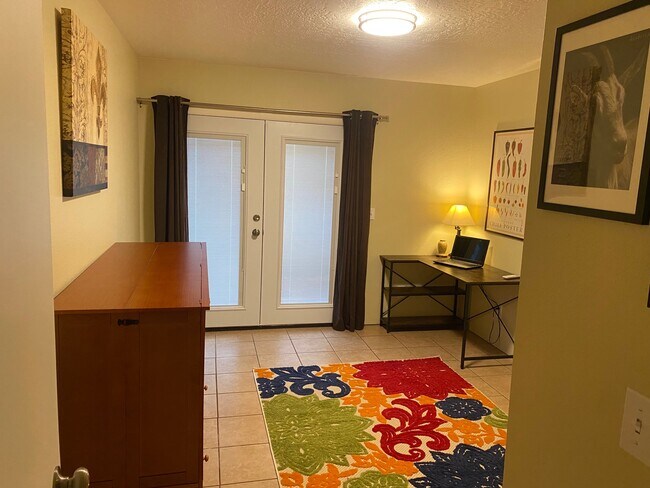 second BR with murphy bed closed - 2013 Coal Pl SE