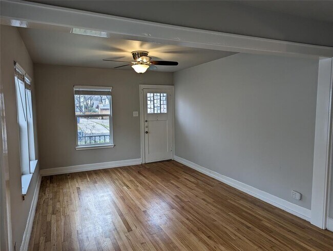 Building Photo - 4526 Avenue H