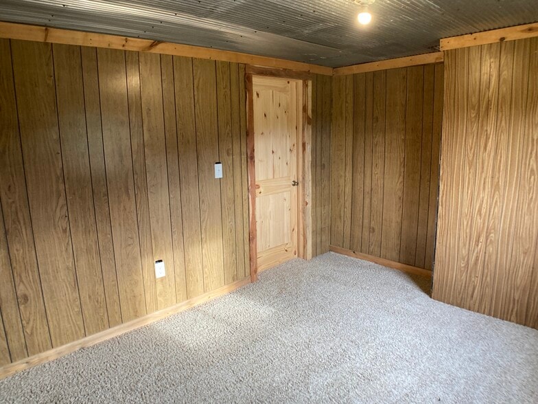 Building Photo - 4700 Norman Dr